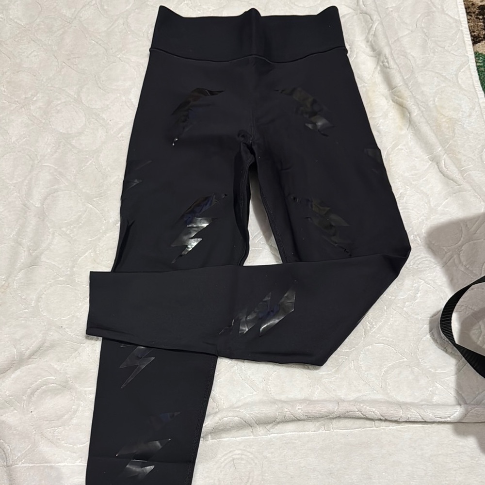 Ultracor Black Leggings with Glossy Details